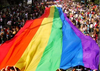 Ponto chique em padre Miguel recebe a 1° parada gay da zona oeste