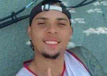 Policial Reformado Assassinou Jovem Após Discussão por Garrafa de Whisky na zona oeste