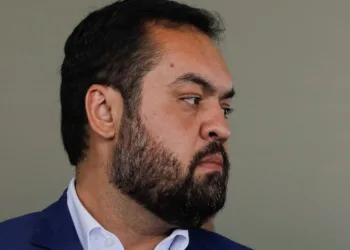 Ameaças de Milícia Impulsionam Reforço na Segurança do Governador Cláudio Castro