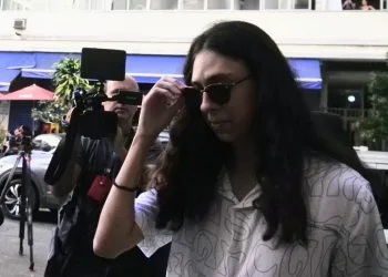 Justiça do Rio Inicia Julgamento do Caso de Agressão ao Ator Victor Meyniel