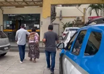 Mulher é Presa Tentando Sacar Benefício com Documentos Falsos