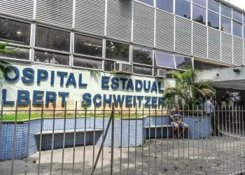 Ciúmes Provoca Ataque com Água Fervente no Rio