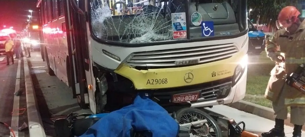 Moticiclista morre em grave acidente na Zona Oeste