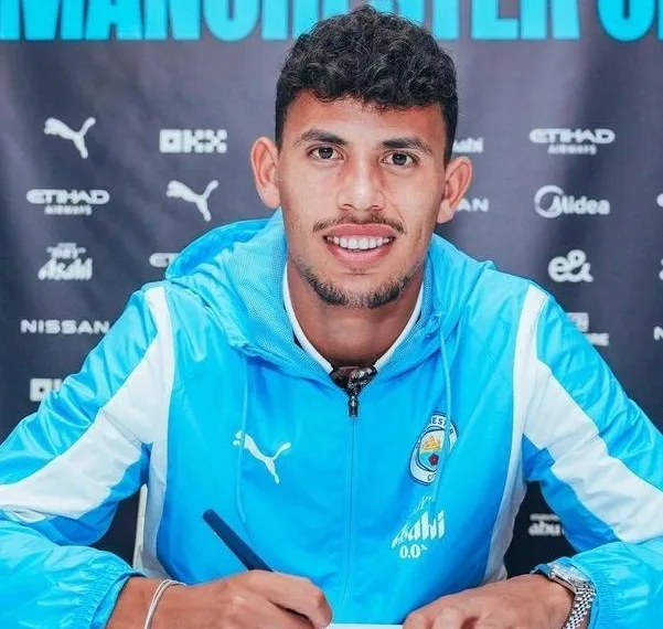 Morador de Campo Grande é destaque no futebol inglês