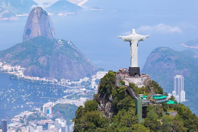 Chuva Dá Trégua e Temperatura Volta a Subir no Rio de Janeiro