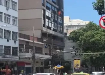 Incêndio Atinge Apartamento na Tijuca, Zona Norte do Rio
