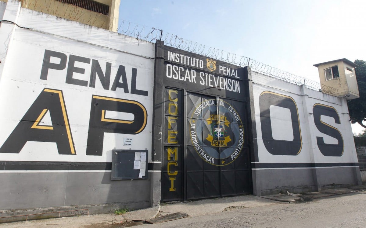 Professora de 23 Anos Presa por Crime Cometido aos 10 Anos