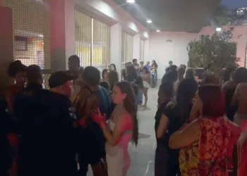 Estudante Perde R$ 19 mil Arrecadados para Evento no Rio de Janeiro