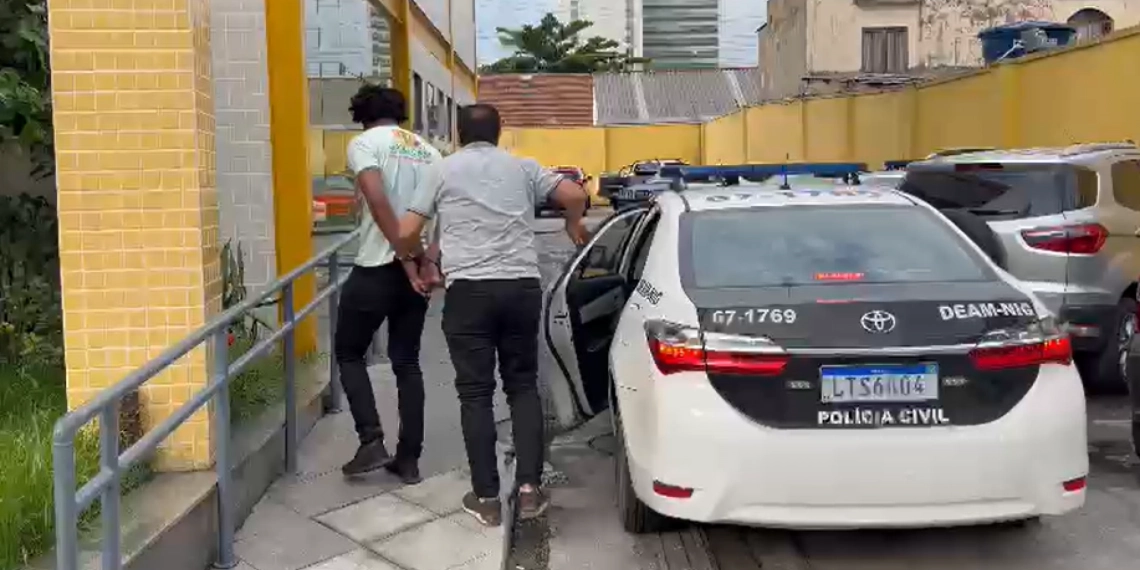 Homem Detido por Suspeita de Abusar da Namorada do Irmão