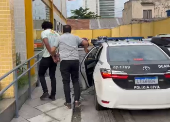 Homem Detido por Suspeita de Abusar da Namorada do Irmão