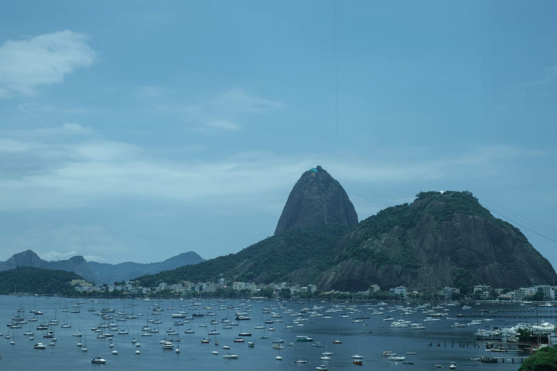 Calor e Chuvas Marcam Início de Dezembro no Rio de Janeiro