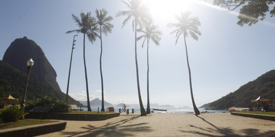 Rio de Janeiro se Despede da Primavera com Dia de Calor e Sol