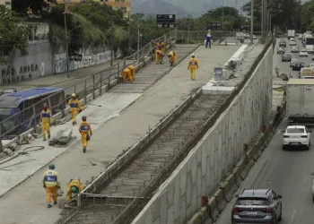 CET-Rio anuncia novas intervenções na Avenida Brasil para obras de pavimentação do Consórcio Transbrasil