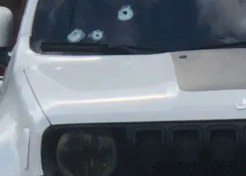 URGENTE:  PÂNICO E TIROTEIO NA ZONA OESTE NESSE INSTANTE
