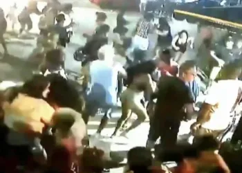 ( video) Tiroteio deixa um Morto e Oito Feridos em bloco de Carnaval no RJ