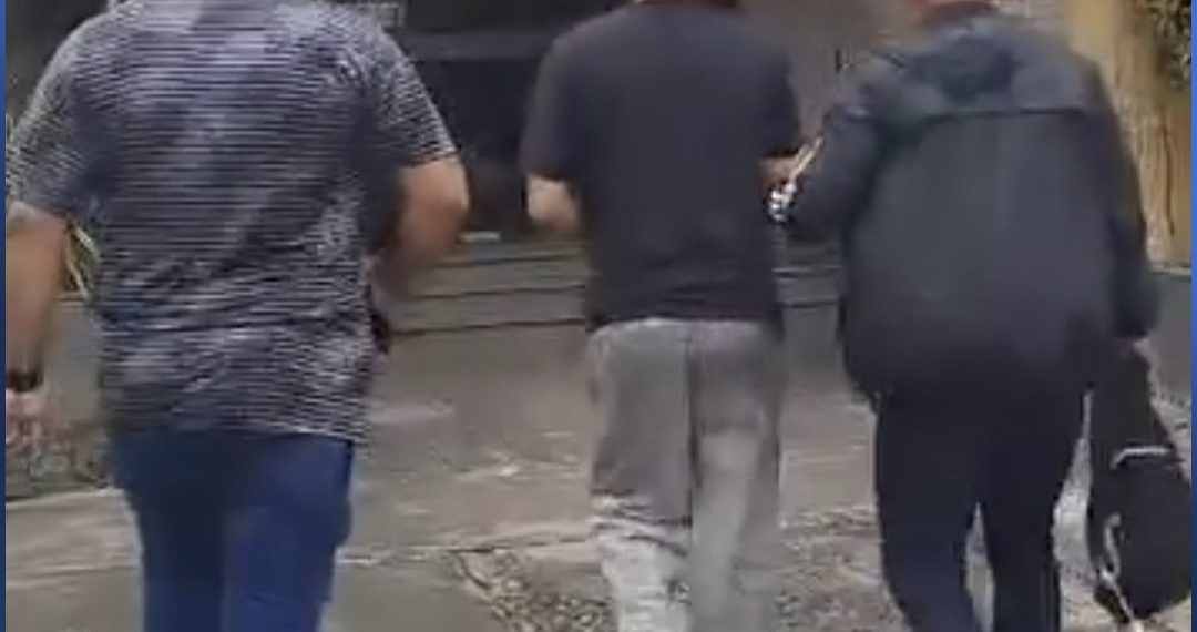 Polícia Civil do Rio de Janeiro captura foragido da Justiça ligado ao PCC na Zona Oeste