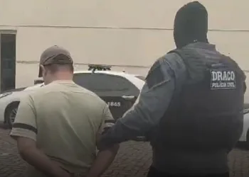 Policia prende pedófilo na Zona Oeste!!