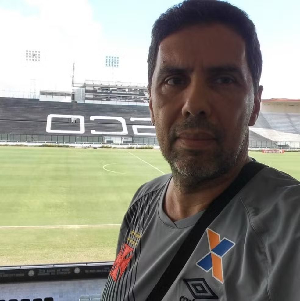 Torcedor Influenciador do Vasco da Gama Encontrado Morto dentro do carro no RJ