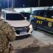 Homem é Flagrado com Carro Roubado e Abandona Família durante Perseguição da PRF no Rio de Janeiro