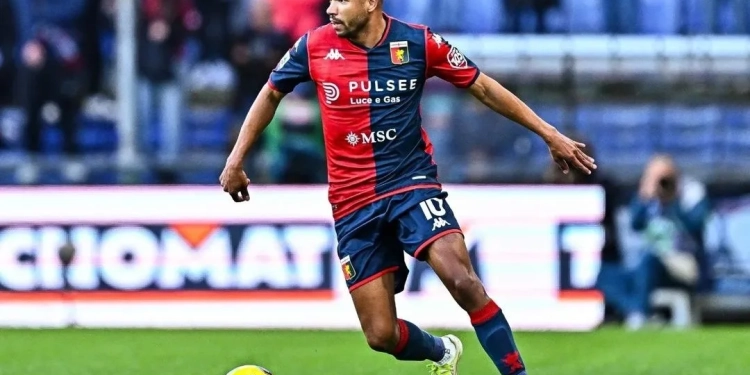 Vasco negocia possível empréstimo do atacante Junior Messias junto ao Genoa