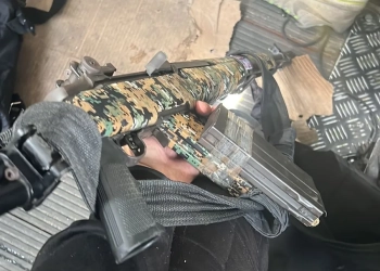 Polícia apreende fuzil e munição após confronto na Comunidade na Zona Oeste