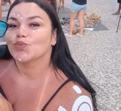 Urgente!! Mulher é decapitada dentro de casa no RJ