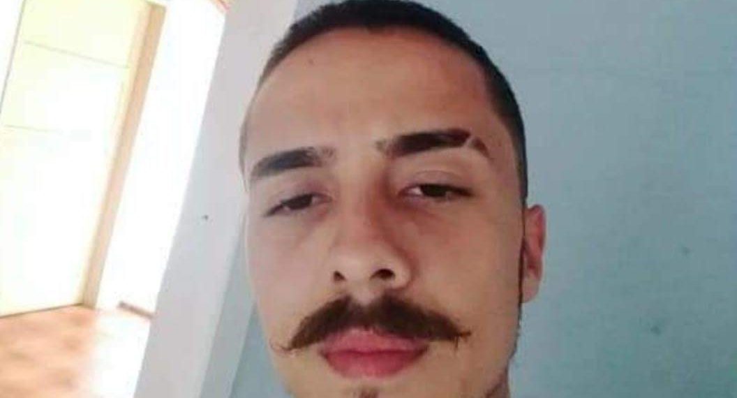 Jovem desaparecido na região!! Familia pede ajuda!!