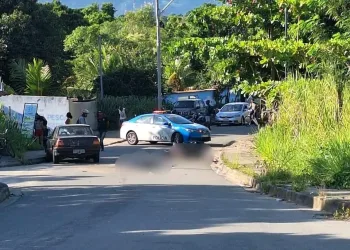 ACIDENTE NA REGIÃO DOS LAGOS DEIXA HOMEM MORTO E OUTROS 2 FERIDOS