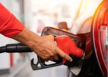 Preparem o Bolso: Combustíveis e Gás de Cozinha Mais Caros a Partir de Hoje A partir desta quinta-feira (1º),