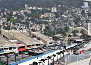 Justiça determina que problemas de segurança na Sapucaí sejam solucionados em 6h