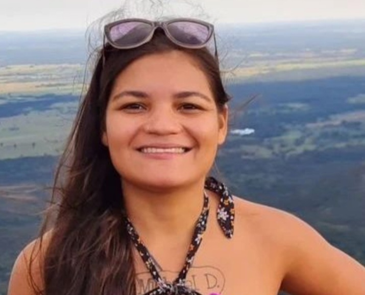 Urgente: Atriz pornô e familia são feitas de reféns no RJ