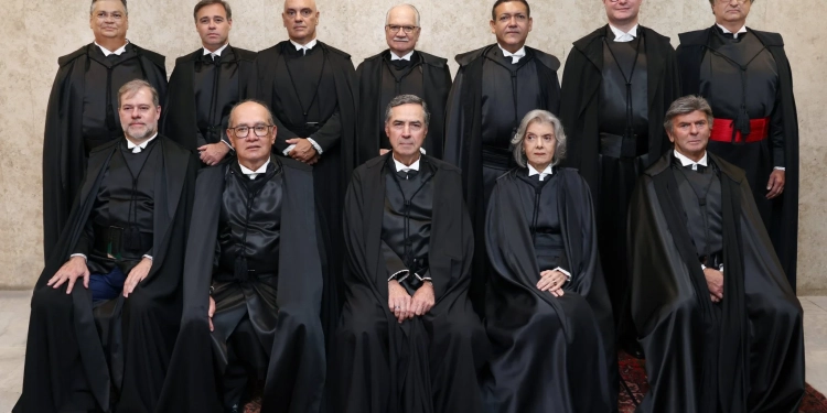 STF Marca Retomada da Votação para Descriminalização da Maconha no Brasil