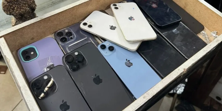 Roubo de Celulares Aumenta no Rio de Janeiro: Uma Ameaça a Cada 10 Minutos