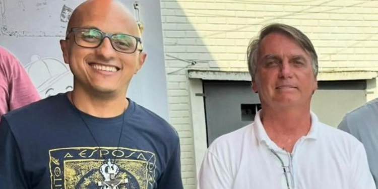 Atualizando: Deputado bolsonarista sofre atendado na Zona Oeste