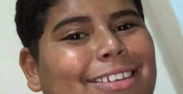 Traficantes executam menino de 14 anos  numa comunidade do Rio