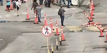 ( URGENTE) Homem faz reféns na Rodoviária do Rio, e há relatos de tiros e feridos