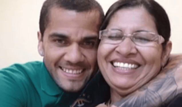 Mãe de Daniel Alves comemora liberdade provisória do jogador