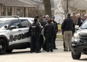 Tragédia em Illinois: Ataque Brutal com Faca Deixa Quatro Mortos e Sete Feridos