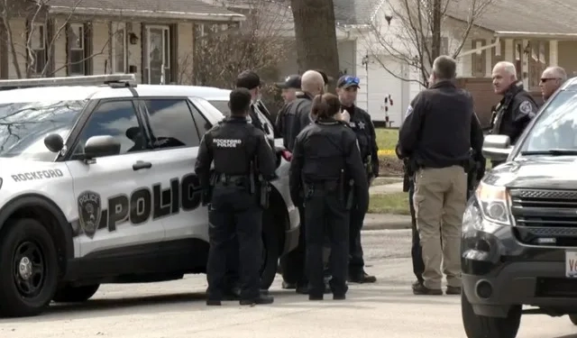 Tragédia em Illinois: Ataque Brutal com Faca Deixa Quatro Mortos e Sete Feridos