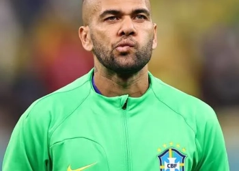 CHOQUE E POLÊMICA: Revista Brasileira Paga Fiança de Daniel Alves Para Garantir algo exclusivo