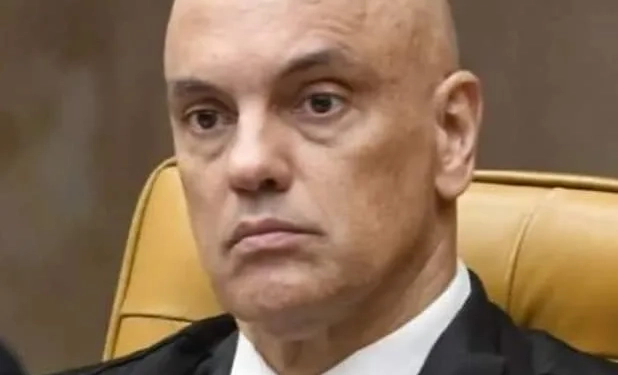 STF dá prazo de 48 horas para Bolsonaro explicar estadia em embaixada da Hungria