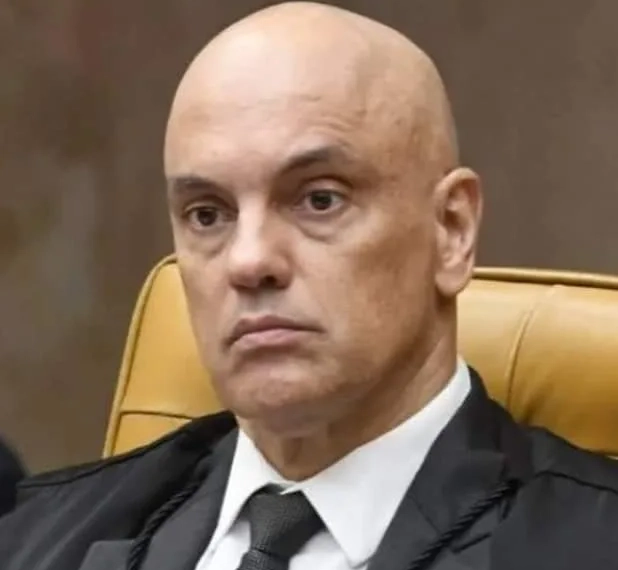 STF dá prazo de 48 horas para Bolsonaro explicar estadia em embaixada da Hungria