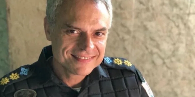 Urgente!! Ex-comandante do BOPE é baleado em assalto no RJ