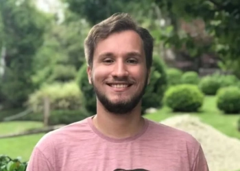 Jovem de 25 anos morre após receber descarga elétrica em festival na Zona Oeste