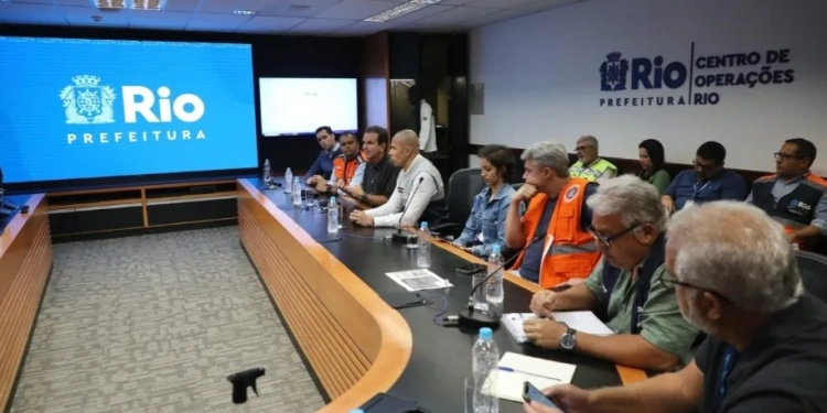 Prefeitura do Rio Anuncia Força-Tarefa Contra Chuvas Fortes