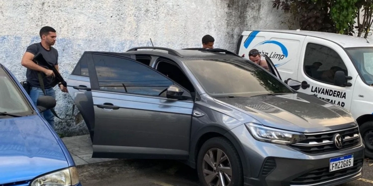 Flagrante no Condomínio: Desarticulação de Rede de Carros Ilegais