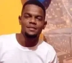 HOMEM É EXECUTADO EM BAR NO RJ
