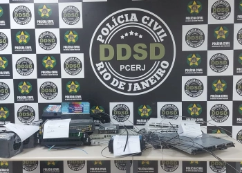 Urgente: Polícia Civil fecha empresa clandestina de internet em Paciência