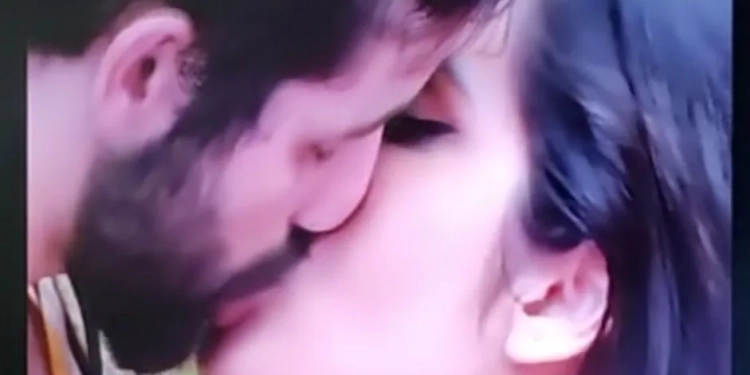 Surpresa no BBB24: Matheus e Isabelle Trocam Beijo Apaixonado e Agitam as Redes Sociais