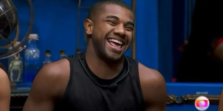 Guerra Declarada no BBB24: Assessoria de Davi Convoca Torcida para votar em participante para não chegar a final